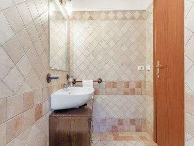 Holiday house Cottage in Bomba near Lake Bomba - Features photo 16