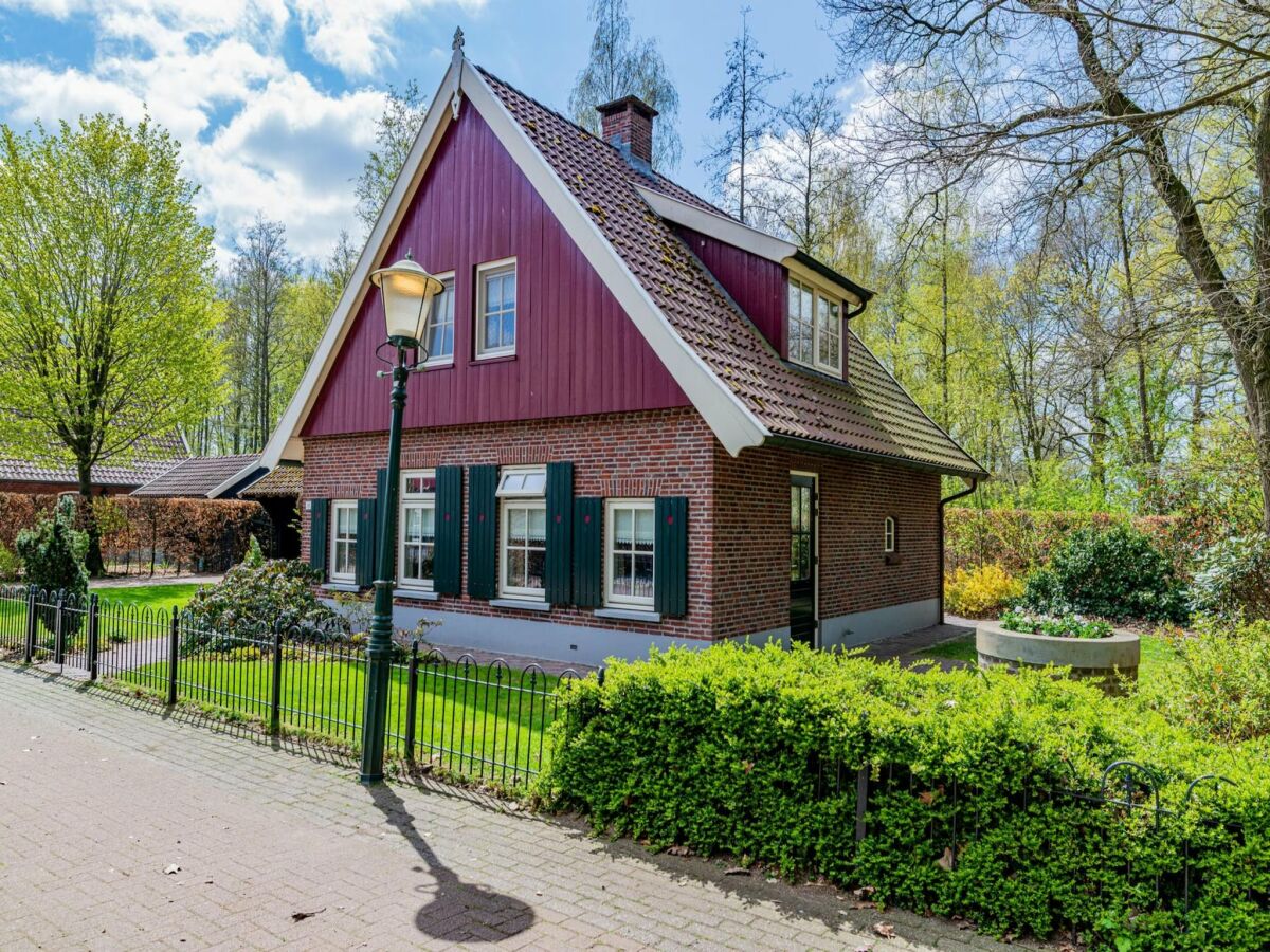 Holiday house Cosy holiday home with a private garden - Outdoor photo 2