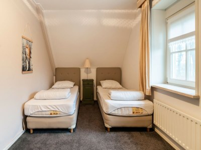 Holiday house Cosy holiday home with a private garden - Features photo 14