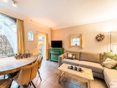 Holiday house Cosy holiday home with a private garden - Features photo 16