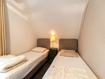 Holiday house Cosy holiday home with a private garden - Features photo 27