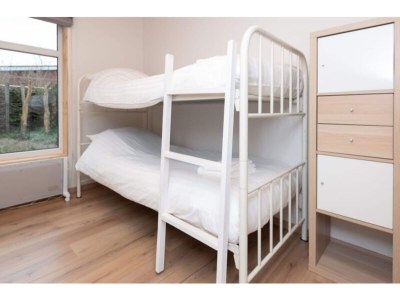 Holiday house Renesse Holiday Home w/ Fireplace - Features photo 11