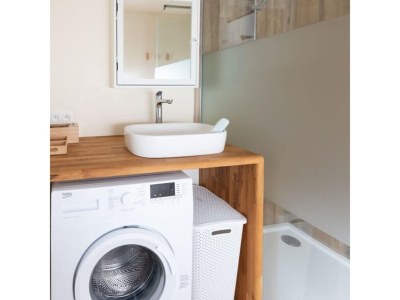 Holiday house Renesse Holiday Home w/ Fireplace - Features photo 15