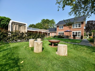 Villa Ruhiger Gruppenurlaub in der Natur - Villa