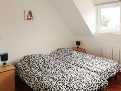 Holiday house Holiday Home in Bréhal near Sandy Beach - Features photo 3