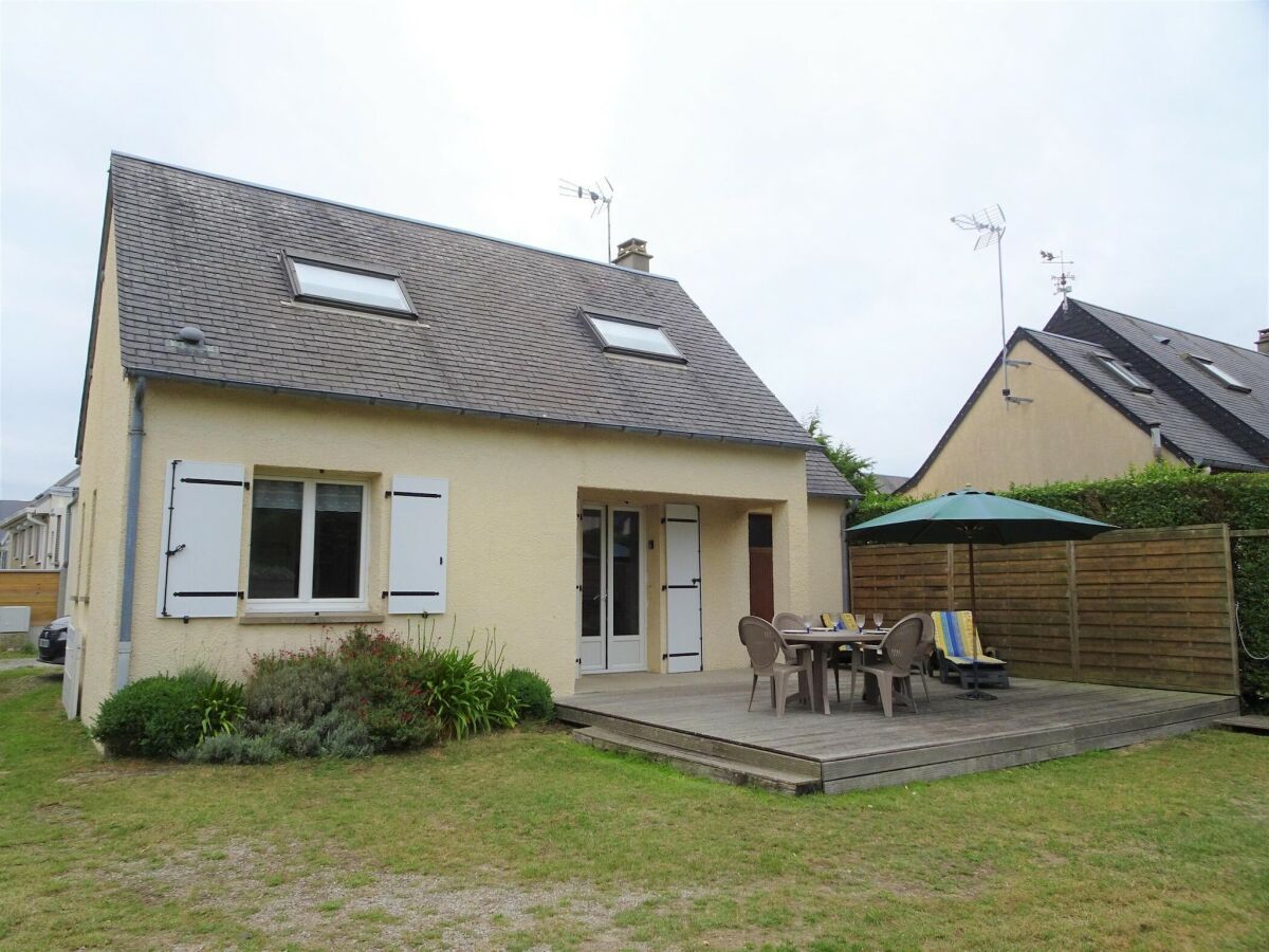 Holiday house Ferienhaus in Portbail am Sandstrand - Outdoor photo 2