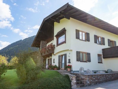 Apartment Farmhouse in Itter near Ski Slopes - Outdoor photo 2