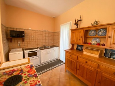 Holiday house Semi-detached house on a vineyard, Talais - Features photo 11