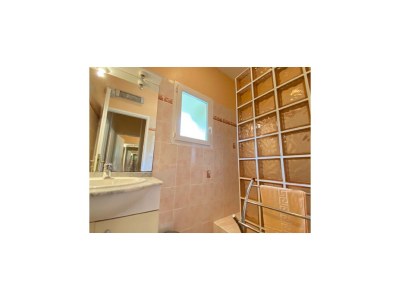 Holiday house Semi-detached house on a vineyard, Talais - Features photo 14