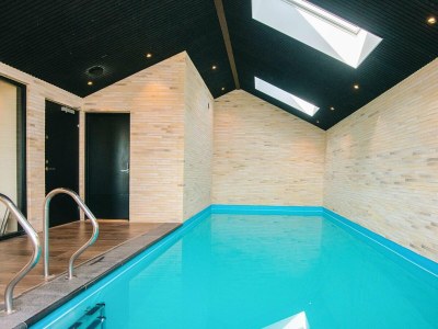 Holiday house Panoramisches Refugium mit Pool -- By Traum Ferienwohnungen - Outdoor photo 2