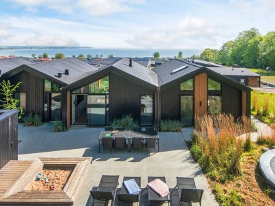 Holiday house Panoramisches Refugium mit Pool -- By Traum Ferienwohnungen - Outdoor photo 11