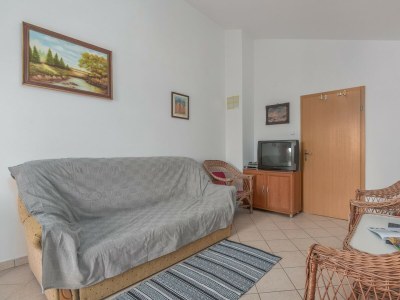Apartment Kristijan with Balcony in Funtana - Features photo 9