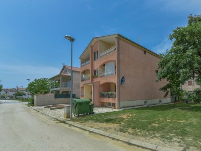 Apartment Kristijan with Balcony in Funtana - Environment photo 13