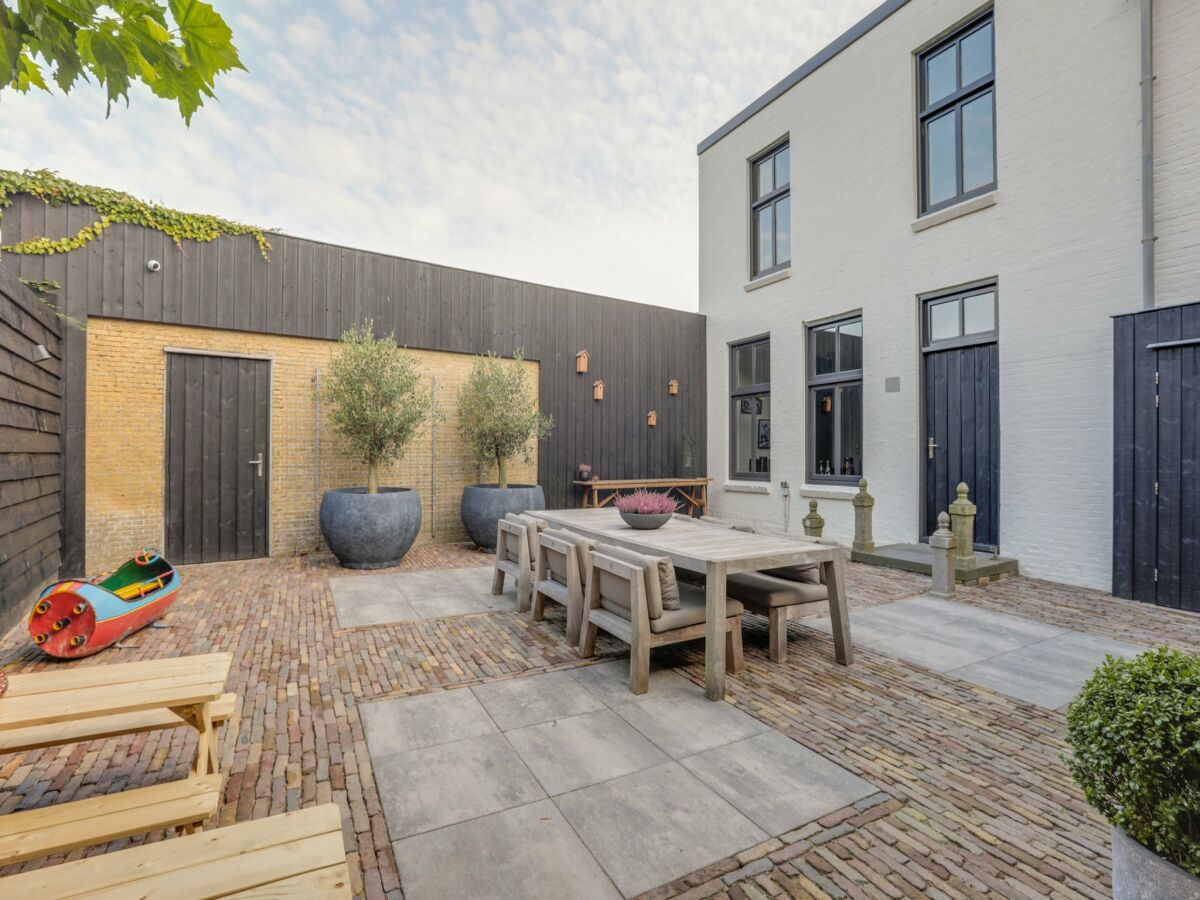 Holiday house Inn in Ternaard near Heritage - Outdoor photo 2