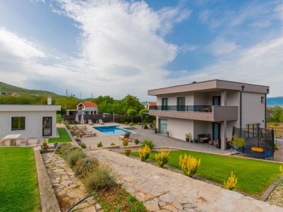 Villa Viktoria with pool in Imotski - Outdoor photo 7