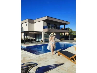 Villa Viktoria with pool in Imotski - Outdoor photo 11