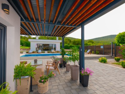 Villa Viktoria with pool in Imotski - Outdoor photo 13