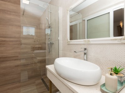 Villa Viktoria with pool in Imotski - Features photo 49