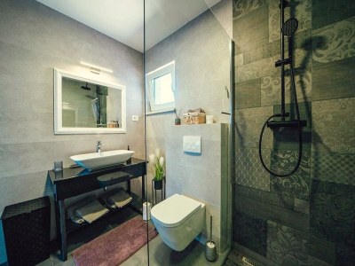 Villa Viktoria with pool in Imotski - Features photo 50