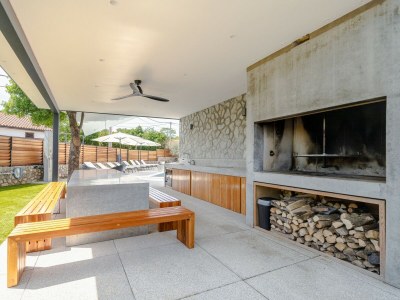 Villa Primus with heated pool & jacuzzi - Features photo 19