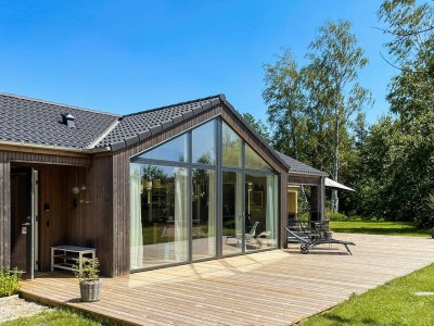 Holiday house 8 person holiday home in Væggerløse - Outdoor photo 2