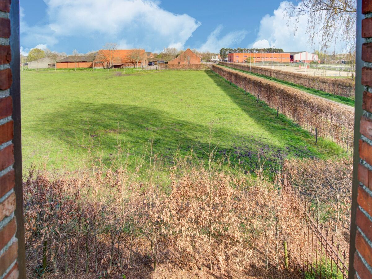 Holiday house Beautiful holiday home in Merksplas with garden - Outdoor photo 5