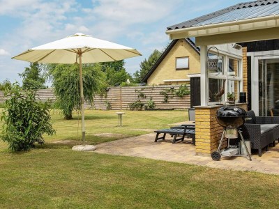 Holiday house 5 person holiday home in Væggerløse-By Traum - Outdoor photo 14