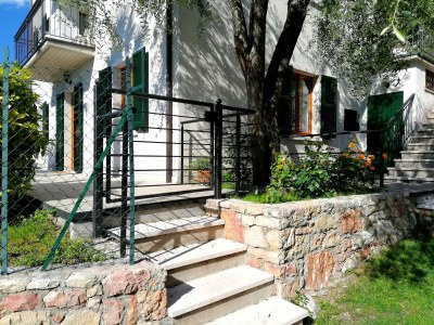 Holiday house La Pianta - private fenced garden - Outdoor photo 8