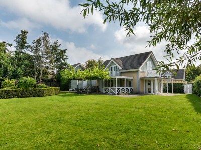 Villa with Pool - Outdoor photo 4