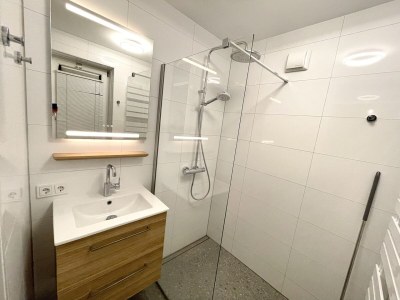 Villa with Pool - Features photo 25