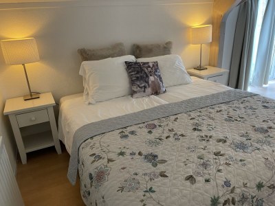 Villa with Pool - Features photo 27