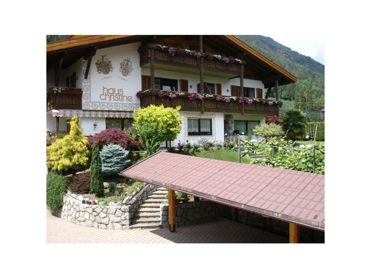 Holiday apartment Christine House