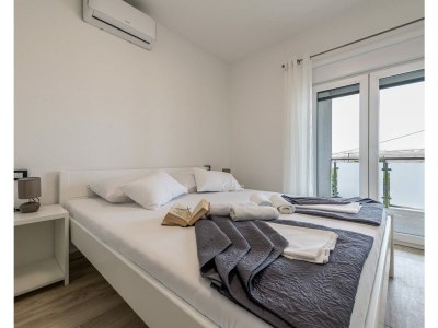 Holiday apartment Stella with Pool top5 - Features photo 15