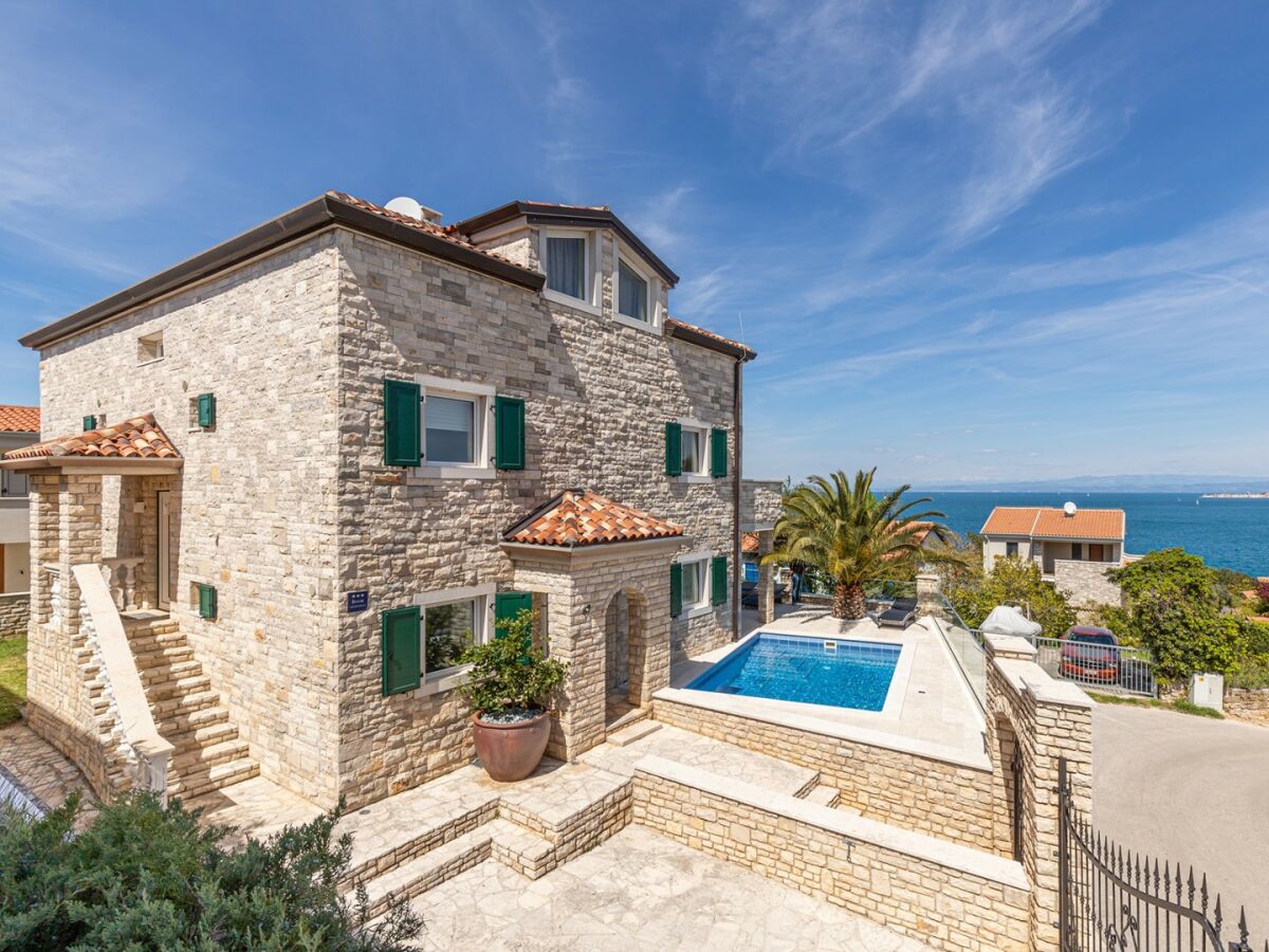 Villa Milena with Pool and Sea View - Outdoor photo 2