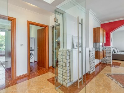 Villa Milena with Pool and Sea View - Features photo 25