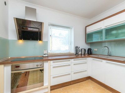 Villa Milena with Pool and Sea View - Features photo 29