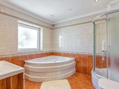 Villa Milena with Pool and Sea View - Features photo 42