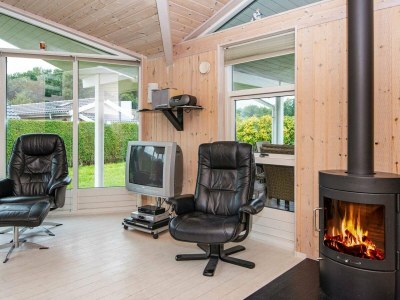 Holiday house Ruhiger Ruckzug am Meer -- By Traum Ferienwohnungen - Outdoor photo 13