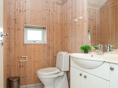 Holiday house Ruhiger Ruckzug am Meer -- By Traum Ferienwohnungen - Outdoor photo 20