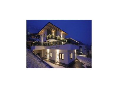 Apartment Top holiday flat in Fügen near the ski area - Outdoor photo 7