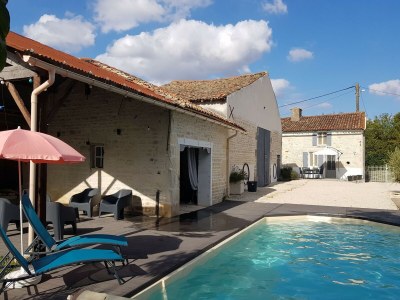 Holiday house Ferienhaus in Loubigné mit Pool & Terrasse in Charente-Maritime - Holiday house