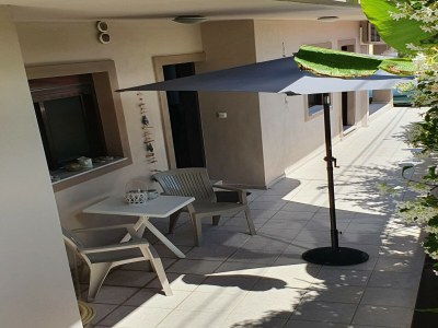 Villa Apartment in Loutra Elenis with Garden - Outdoor photo 7