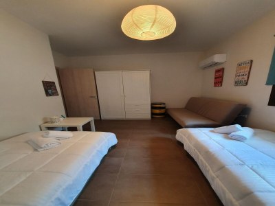 Villa Apartment in Loutra Elenis with Garden - Features photo 20