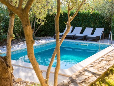 Villa Rustika with pool & Seaview - Outdoor photo 6