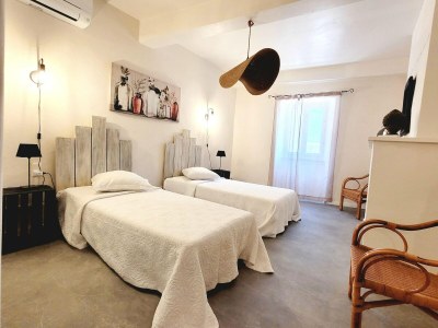 Holiday house Dorfhaus in La Caunette mit Pool - Features photo 11