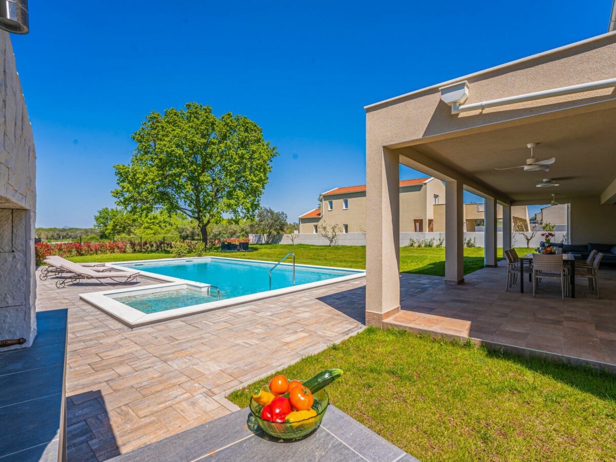 Villa Arancin Novigrad - Outdoor photo 2