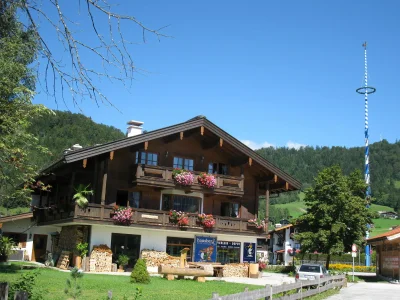 Holiday apartment Klausenberg/Hausberg - Gästehaus am Maibaum in Reit im Winkl - Holiday apartment