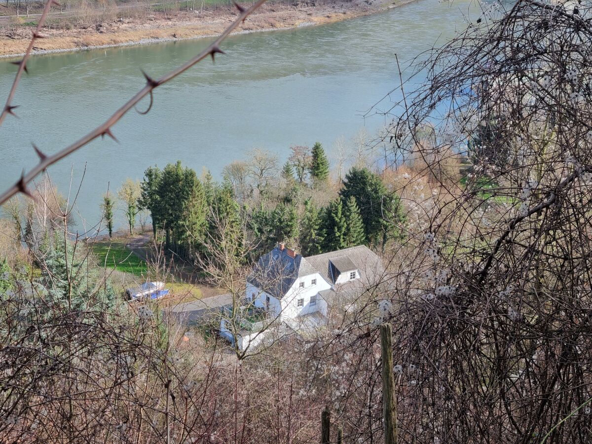 Apartment Silence Home - Outdoor photo 2