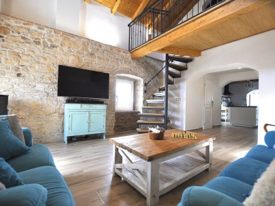 Villa Villa Gisella with heated swimming pool - Features photo 13