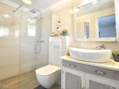 Villa Villa Gisella with heated swimming pool - Features photo 37